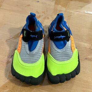 Newtz toddler kids water summer shoes 5/6